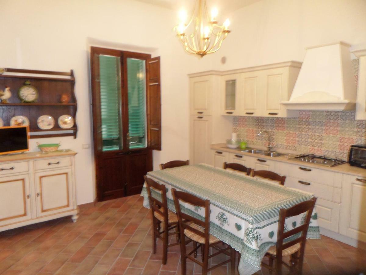 La Terrazza Apartment Палая Екстериор снимка