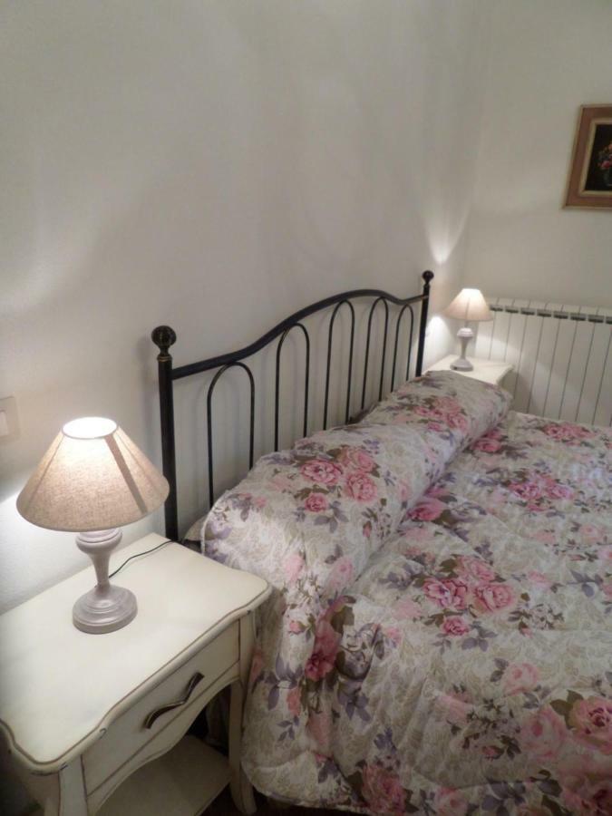 La Terrazza Apartment Палая Екстериор снимка